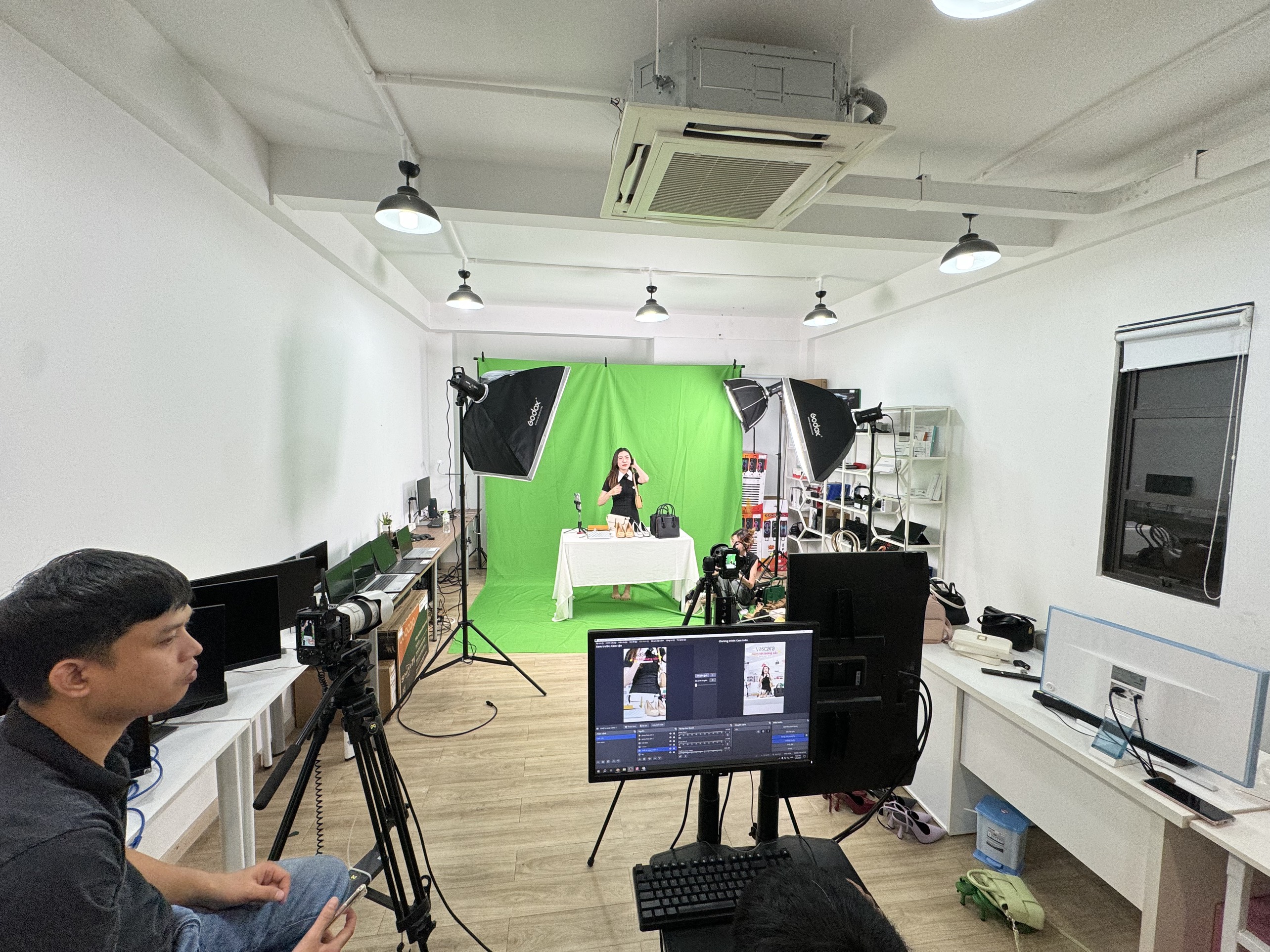 Studio Management